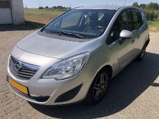 Opel Meriva 1.4 edition picture 2