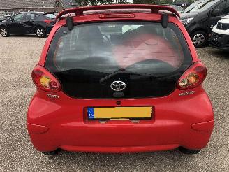 Toyota Aygo Aygo 1.0-12V + picture 8