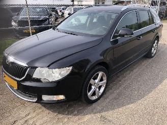 Skoda Superb Superb Combi Superb Combi - 2.0 tdi automaat picture 3