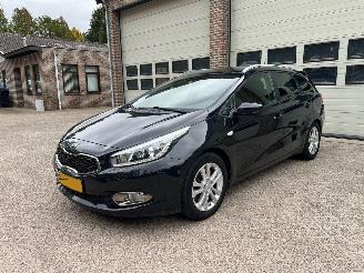  Kia Ceed 1.6 GDI Comfortline Navi Airco NAP 2015/7