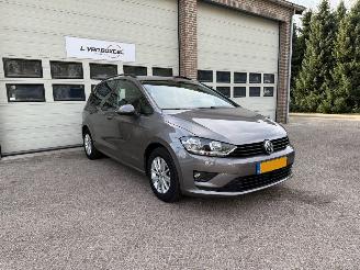 Schadeauto Volkswagen Golf Sportsvan 1.2 TSI Highline Automaat Navi Clima Cruise 2015/7