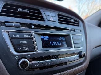 Hyundai I-20 1.2 HP i-Motion Cruise Airco 83749 Km NAP ! picture 12