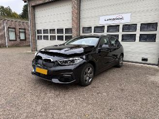 BMW 1-serie 118i Automaat Virtual Clima Navi 52850 Km NAP ! picture 2