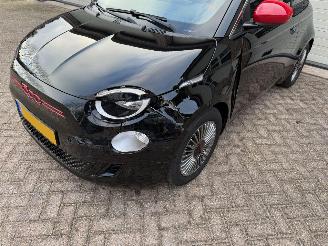 Fiat 500 RED 42 kWh Navi Clima 12205 Km NAP ! picture 17