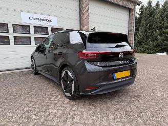 Volkswagen ID.3 First Max 58 kWh Pano Clima Cruise 58140 Km NAP ! picture 3