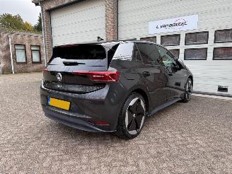 Volkswagen ID.3 First Max 58 kWh Pano Clima Cruise 58140 Km NAP ! picture 4