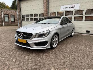 Auto incidentate Mercedes Cla-klasse 200 AMG-Line Automaat Pano Navi Clima NAP ! 2014/6