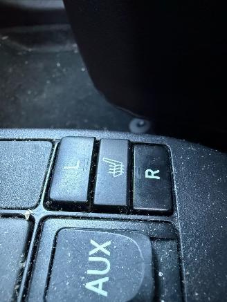 Toyota iQ 1.0 VVTi Comfort Airco Stoelverwarming picture 10