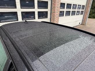 BMW 3-serie 318i High Executive Pano Navi Clima picture 7