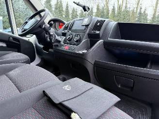Peugeot Boxer 2.2 BlueHDi 120 L2H1 3.0t 3Zits Navi Airco 98234 Km NAP ! picture 5