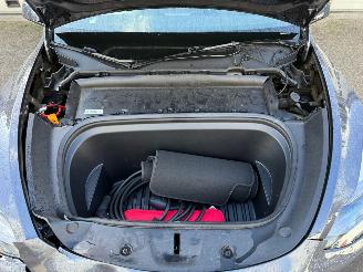 Tesla Model Y RWD 58 kWh Pano Leder 68725 Km NAP ! picture 13