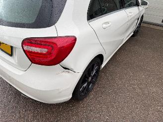 Mercedes A-klasse 180 Prestige Automaat Navi Cruise picture 17