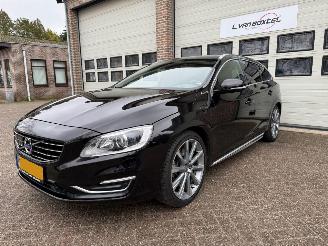  Volvo V-60 2.4 D6 AWD Plug-In Hybrid Summum Automaat Schuifdak NAP ! 2013/12