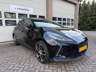 Vaurioauto  passenger cars MG MG4 Long Range 64 kWh Luxury Navi Clima 39369 Km NAP 2023/12