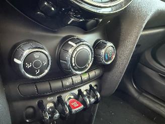 Mini Cooper 1.5 Business Navi Cruise 112206 Km NAP ! picture 12