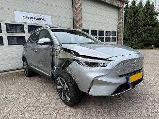 MG ZS EV Long Range Luxury 70 kWh Pano 29719 Km NAP ! picture 2