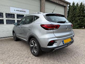 MG ZS EV Long Range Luxury 70 kWh Pano 29719 Km NAP ! picture 3