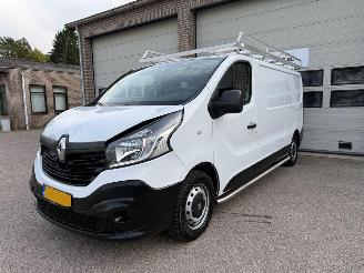 skadebil bedrijf Renault Trafic 1.6 dCi L2H1 Airco 63976 Km NAP ! 2016/6