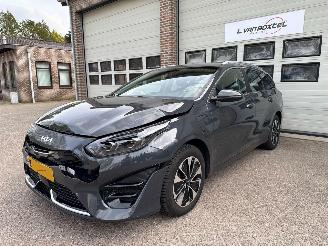 Avarii autoturisme Kia Ceed 1.6 GDI PHEV DynamicLine Navi Clima Cruise NAP ! 2024/2
