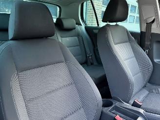 Volkswagen Golf 1.2 TSI Navi Clima Cruise picture 6