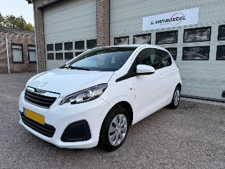 krockskadad bil auto Peugeot 108 1.0 e-VTi Active Navi Airco 20025 Km NAP ! 2021/6