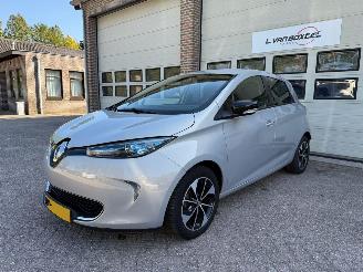 skadebil auto Renault Zoé Q90 Intents Quickcharge 41 kWh Koopaccu Navi Clima NAP 2017/11