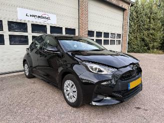 skadebil auto Toyota Yaris 1.5 Hybrid 115 Comfort Automaat Navi Clima NAP ! 2025/3