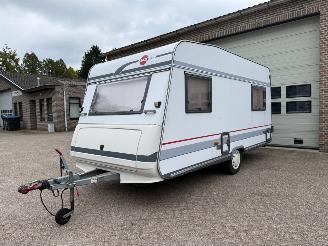 skadebil caravan Burstner  4322 Luifel 1996/3