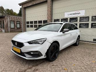 Unfallwagen Seat Leon 1.5 TSI e-Hybrid FR Automaat Navi Clima 28266 Km NAP ! 2025/3