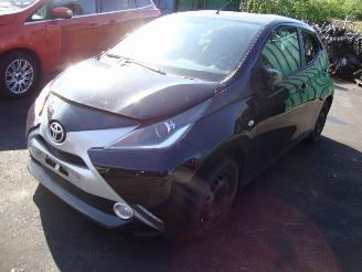 Vrakbiler auto Toyota Aygo  2016/1