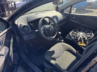 Renault Clio  picture 10