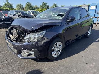 Salvage car Peugeot 308  2018/1