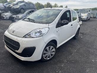 Sloopauto Peugeot 107  2012/1