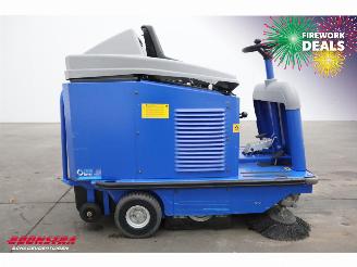   95 BJ 2022 33Hrs! Kehrmaschine / Veegmachine picture 5