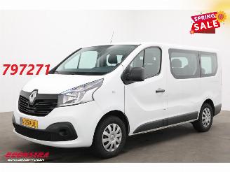 voitures fourgonnettes/vécules utilitaires Renault Trafic Passenger 1.6 dCi Expression 9-Persoons Airco Bluetooth 2018/1