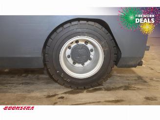 TENNANT  HMF 426 Veegmachine picture 13