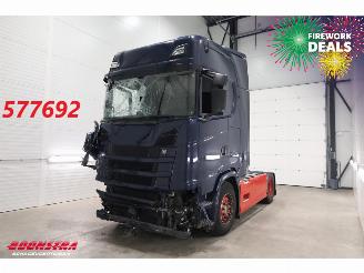 damaged trucks Scania S 450 ACC Retarder Euro 6 2020/1