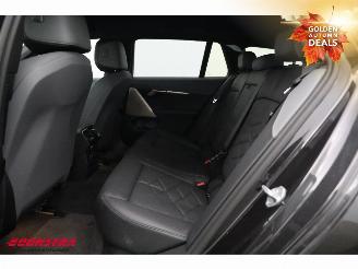 BMW i5 eDrive40 84 kWh M-Sport HUD Memory 360° AHK 18.410 km! picture 17