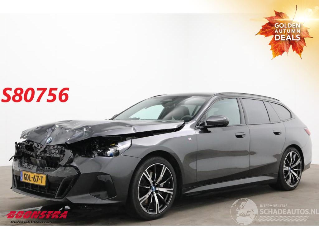 BMW i5 eDrive40 84 kWh M-Sport HUD Memory 360° AHK 18.410 km!