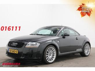 škoda osobní automobily Audi TT 3.2 V6 quattro Aut. Sport Bose Cruise Leder Alcantara Sportstoelen 2004/1