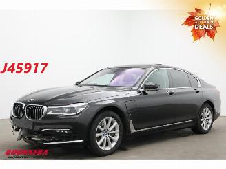 uszkodzony samochody osobowe BMW 7-serie 740e iPerformance Massage HUD Memory LRHZ ACC Camera 134.474 km! 2017/11