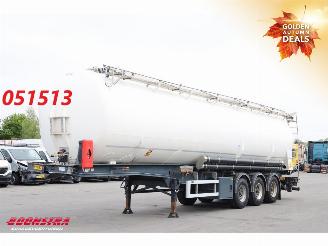 damaged trailers LAG  O-3-TI Kipsilo 63m3 2016/3