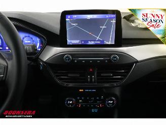 Ford Focus 1.0 EcoBoost Aut Titanium Navi Clima Cruise LRHZ Camera AHK picture 21