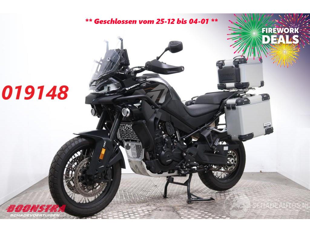 CFMoto  800 MT Explorer LED Navi Cruise SHZ Heizgriffe 6.262 km!