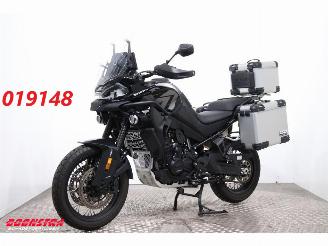 uszkodzony motocykle CFMoto  800 MT Explorer LED Navi Cruise SHZ Heizgriffe 6.262 km! 2024/10
