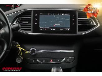 Peugeot 308 1.2 PureTech Active Navi Clima Cruise PDC AHK 151.469 km!. picture 13
