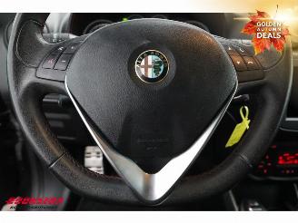 Alfa Romeo MiTo 1.4 T 140 PK Super Clima Cruise PDC 123.811 km! picture 17