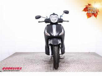 Piaggio Beverly 350 ABS picture 8