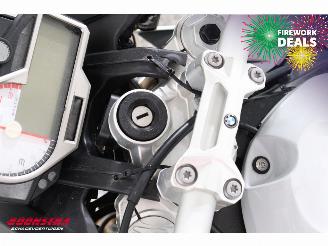 BMW S 1000 R Akrapovic ABS Dynamic Pakket picture 16