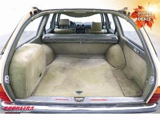 Mercedes  300 TD Combi Aut. W123 Radio AHK + extra wielset! picture 14